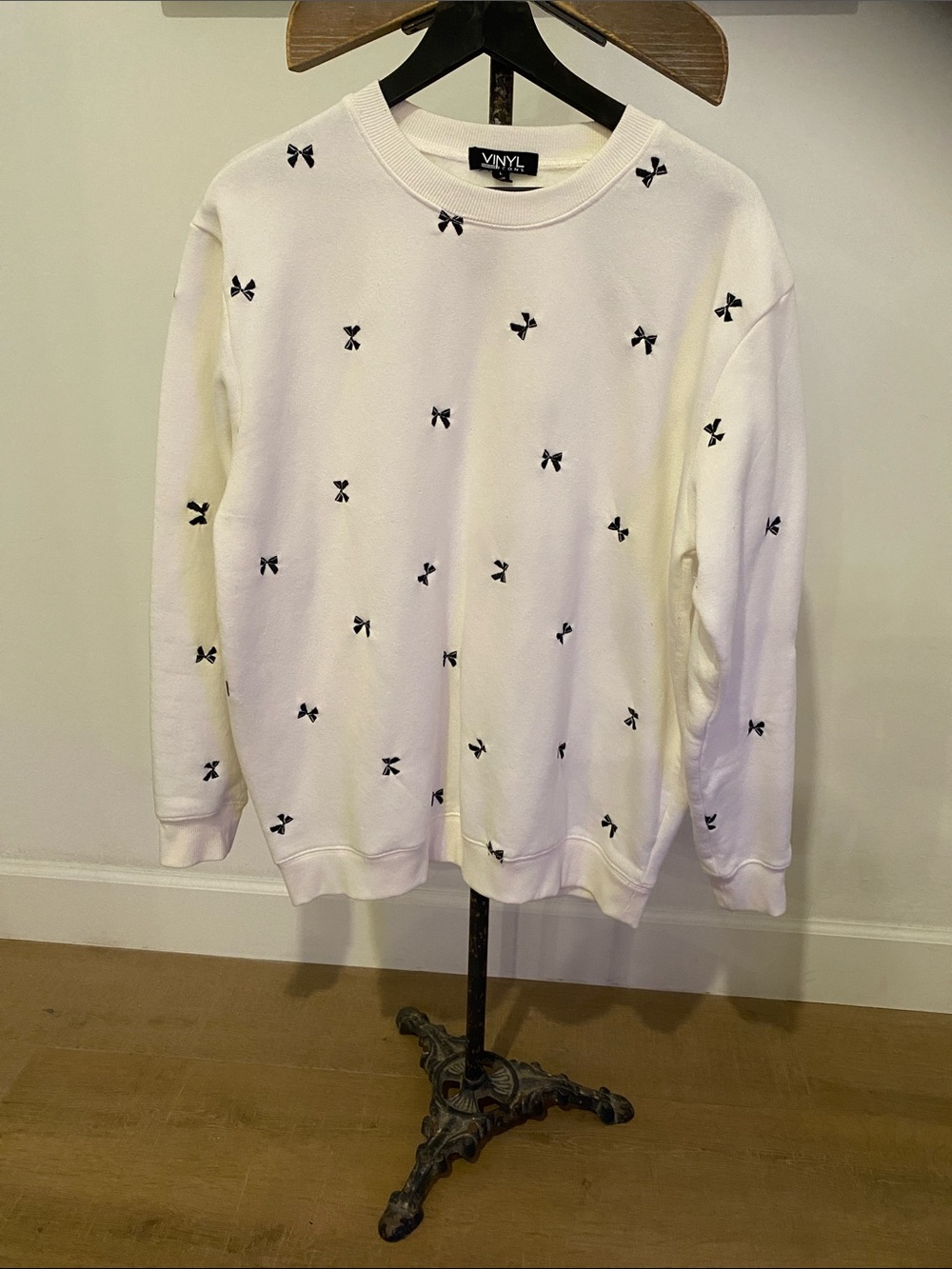 White Crewneck Sweatshirt with Black Bow Motif